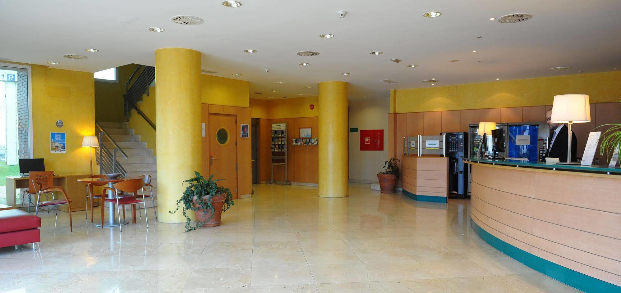 Puerta Hotel